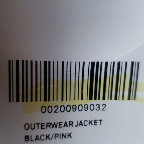 NWT F21 fuzzy jacket - Picture 7 of 7